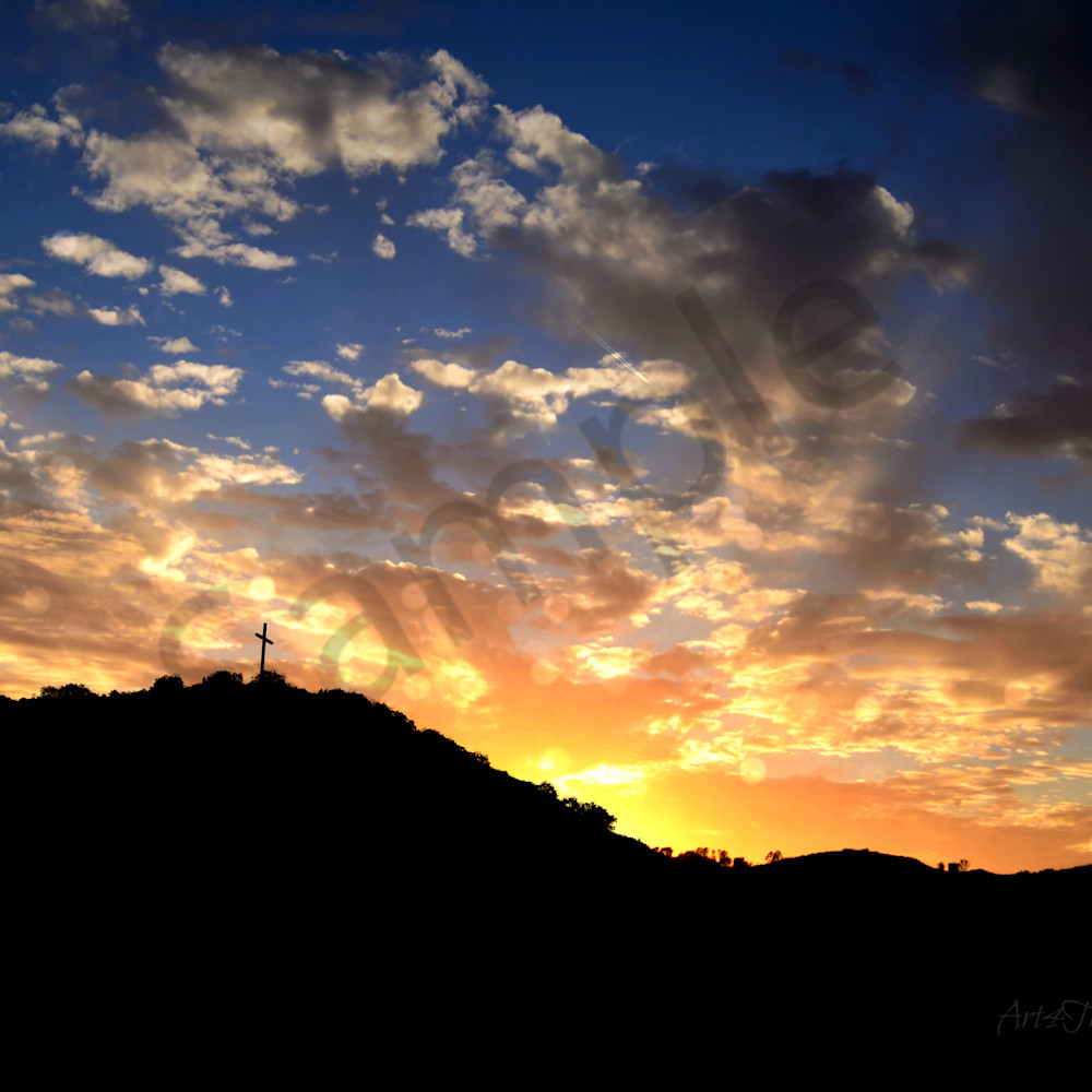Dsc 4187 cross on a hill 2015 bokeh   cmbn w sunset tag puzrb0
