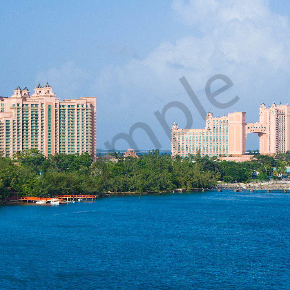 Hotel and casino bahamas 08 b2msu6