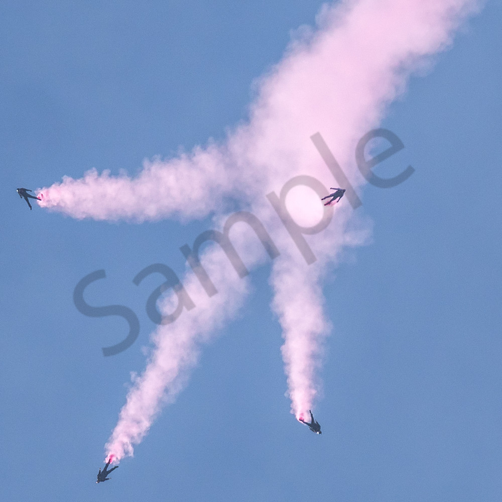 Skydivers 2 vzl9gi