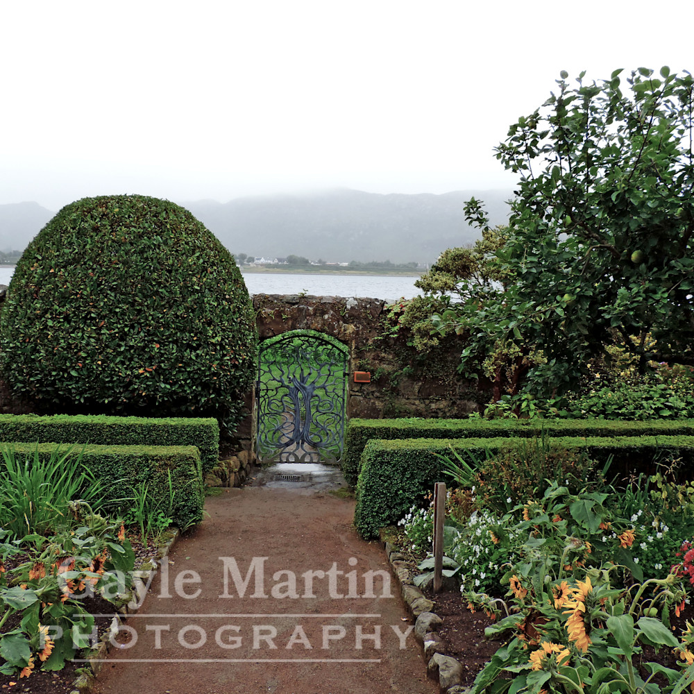 Inverewe gardens gate copy ynmnwg