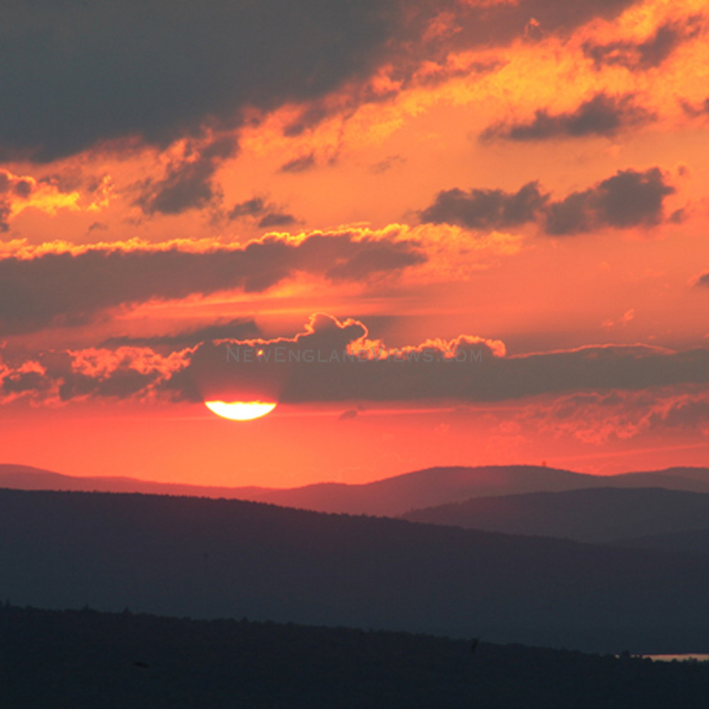 Maine mountains sunset panorama zhmfpw