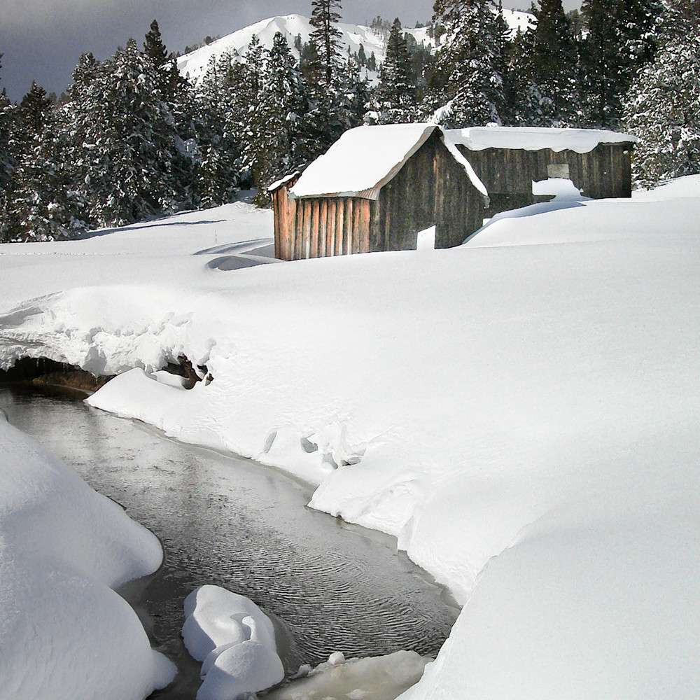 Fresh snow euer valley qlnhgu