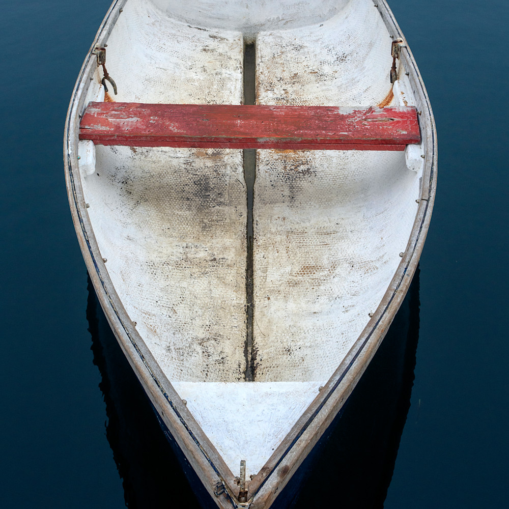 Cape porpoise weathered rowboat 1 je5omo