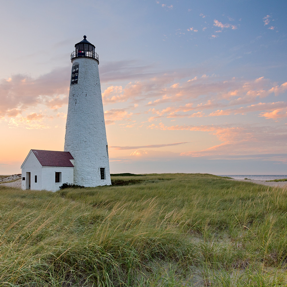 Great point lighthouse nantucket sunset web e5wprm