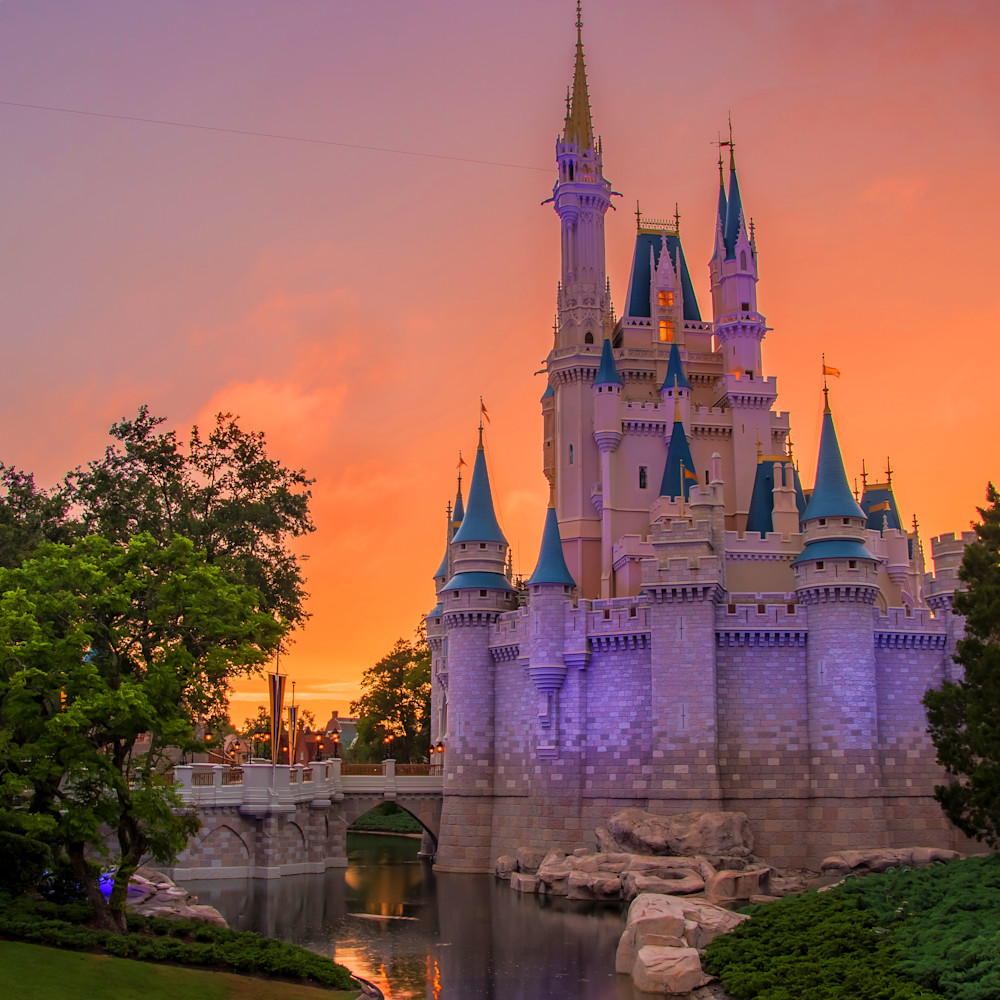 Cinderella s castle sunset hvmvyt