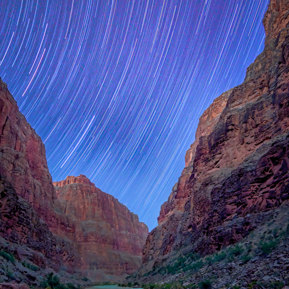 Star trails of the grand canyon o1njpf