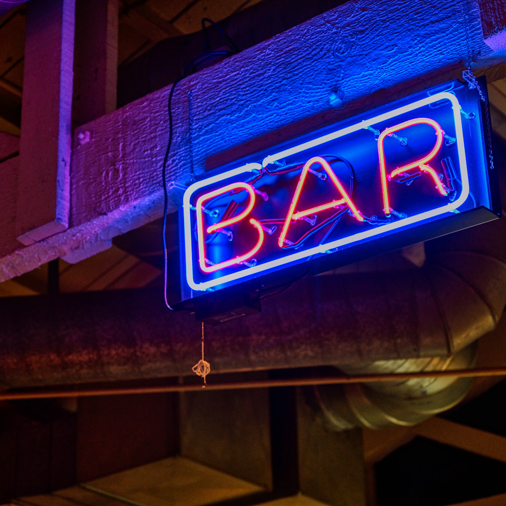 Neon bar sign lrfuab
