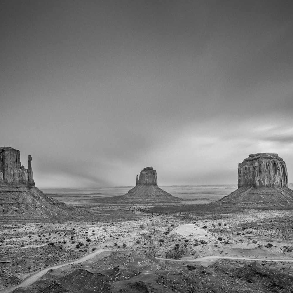 8 minute storm over monument valley lrf0yf