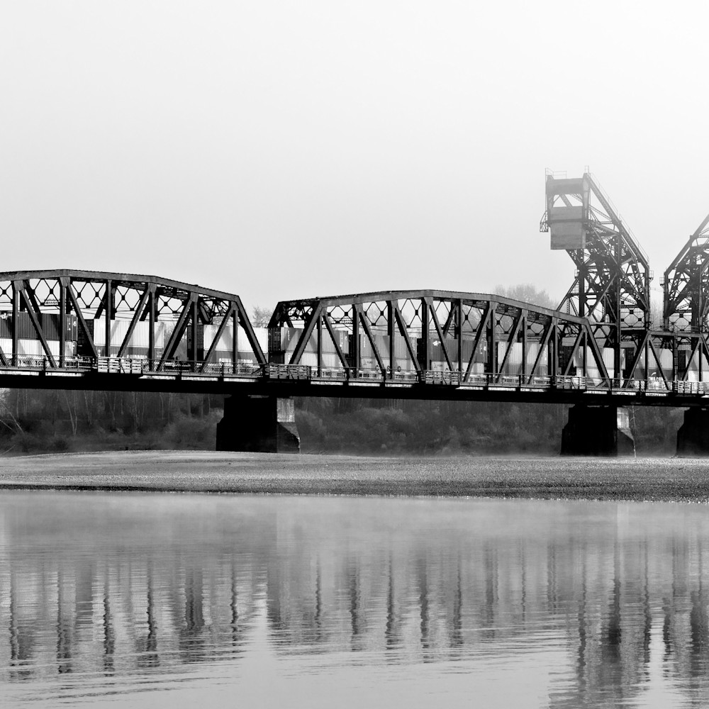 Cn train bridge no 7 ikc8ha