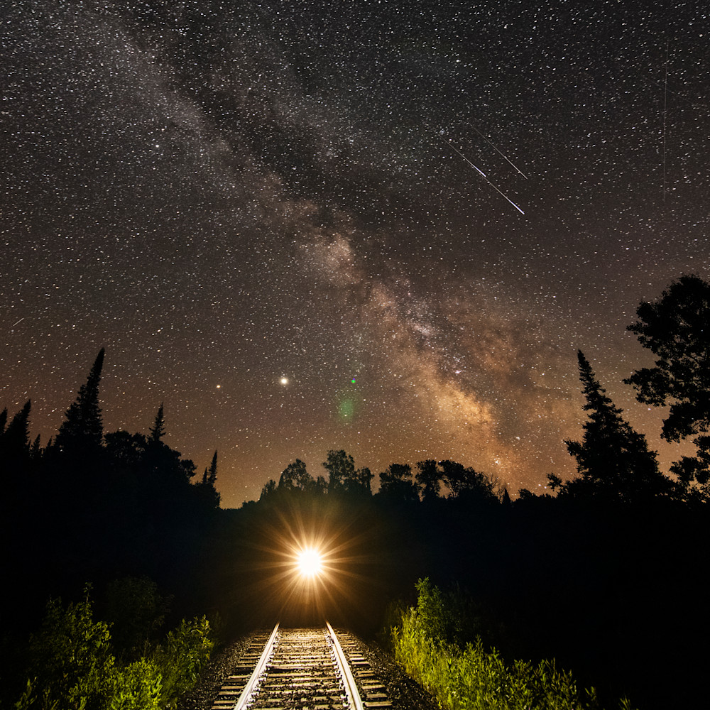 Milky way train horizontal shooting stars nfefv1