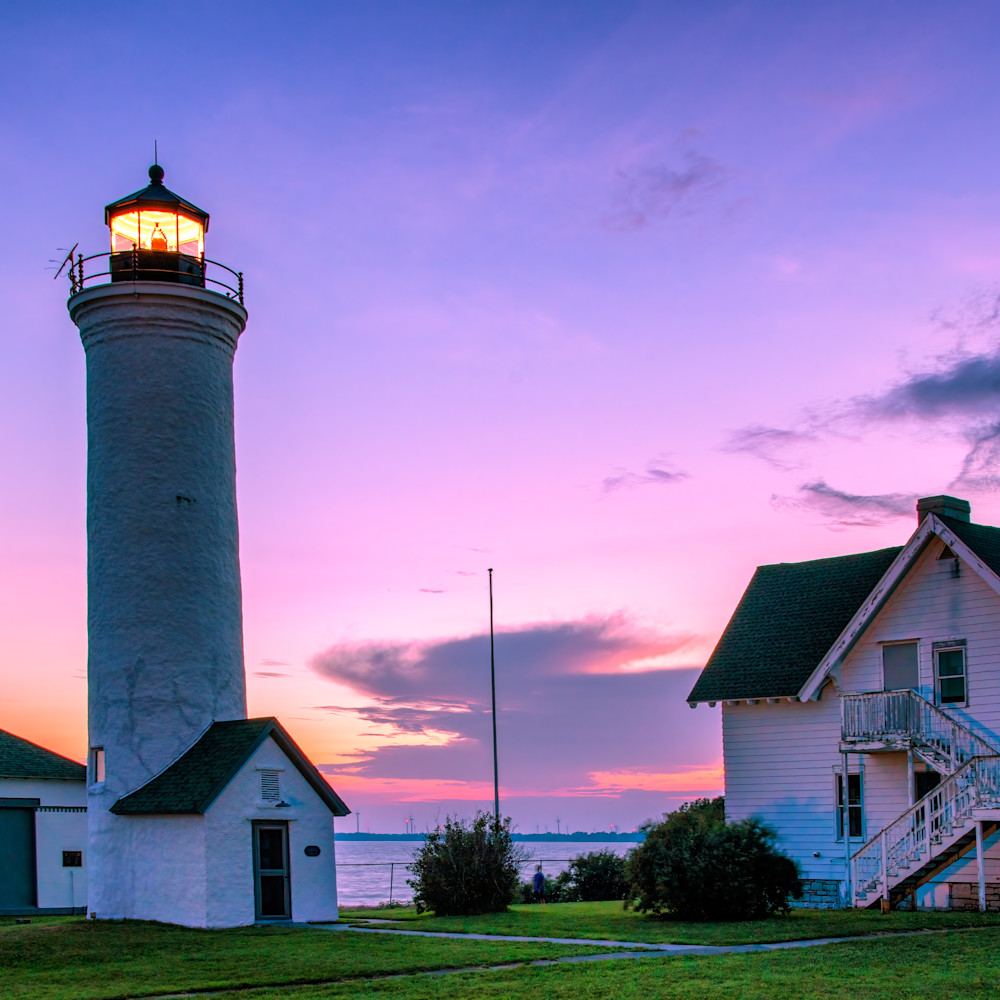 Andy crawford photography tibbets point lighthouse at sunset tcufvw