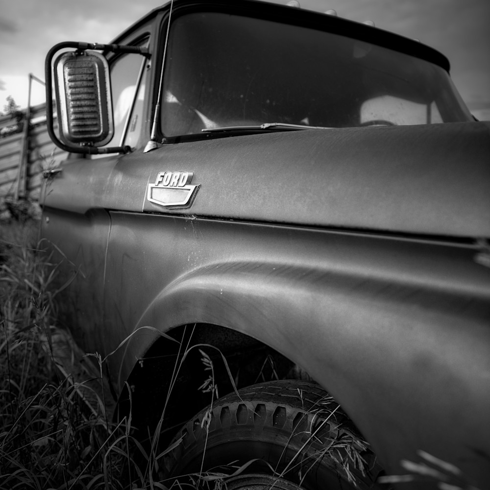 Old ford truck k1xha4