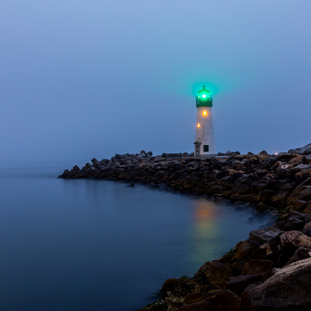 Morning fog lighthouse rneelj