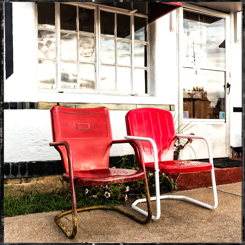 Wp0101 pair of chairs boots court route 66 vjwp6h