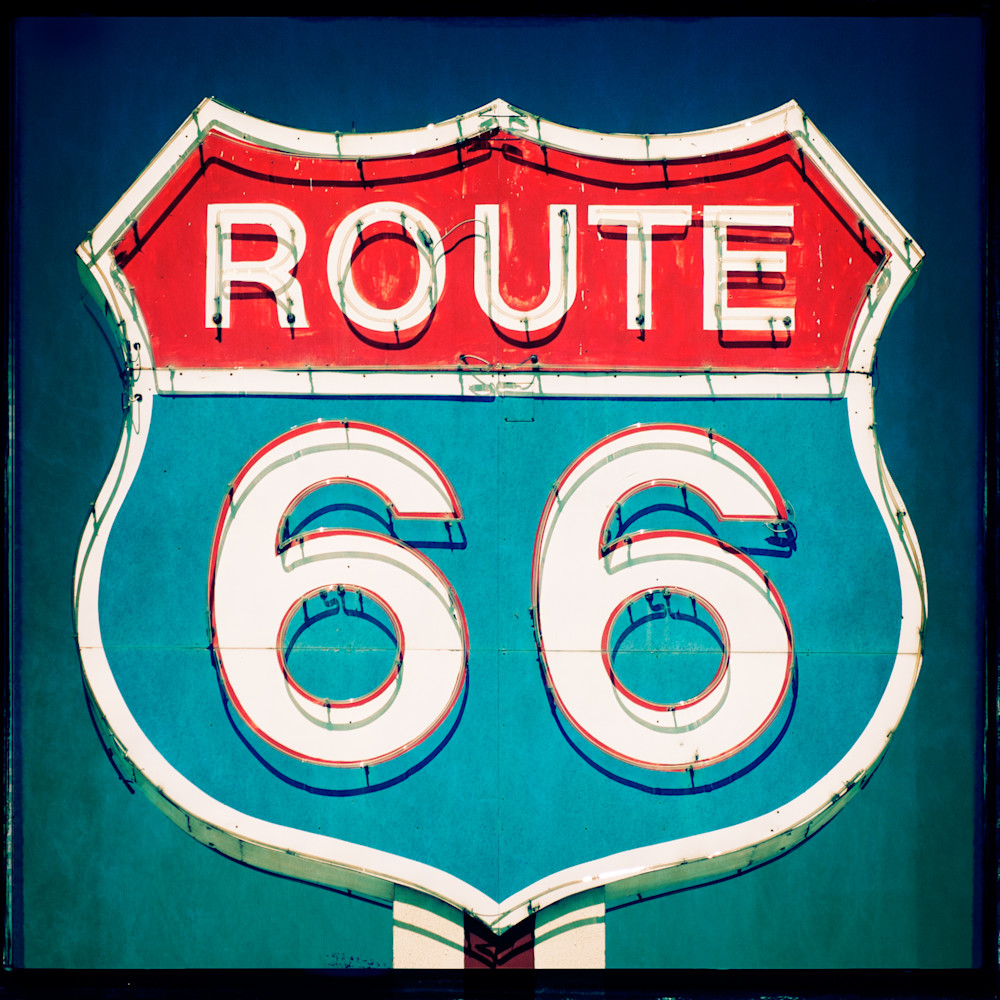 Route 66 shield 2525 frnjyv