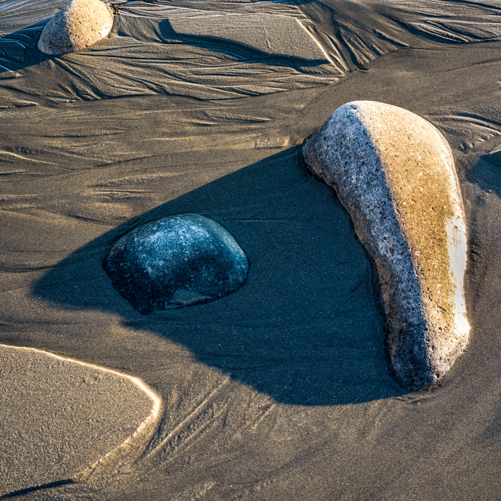 Sand and rocks stilllife njeiqg