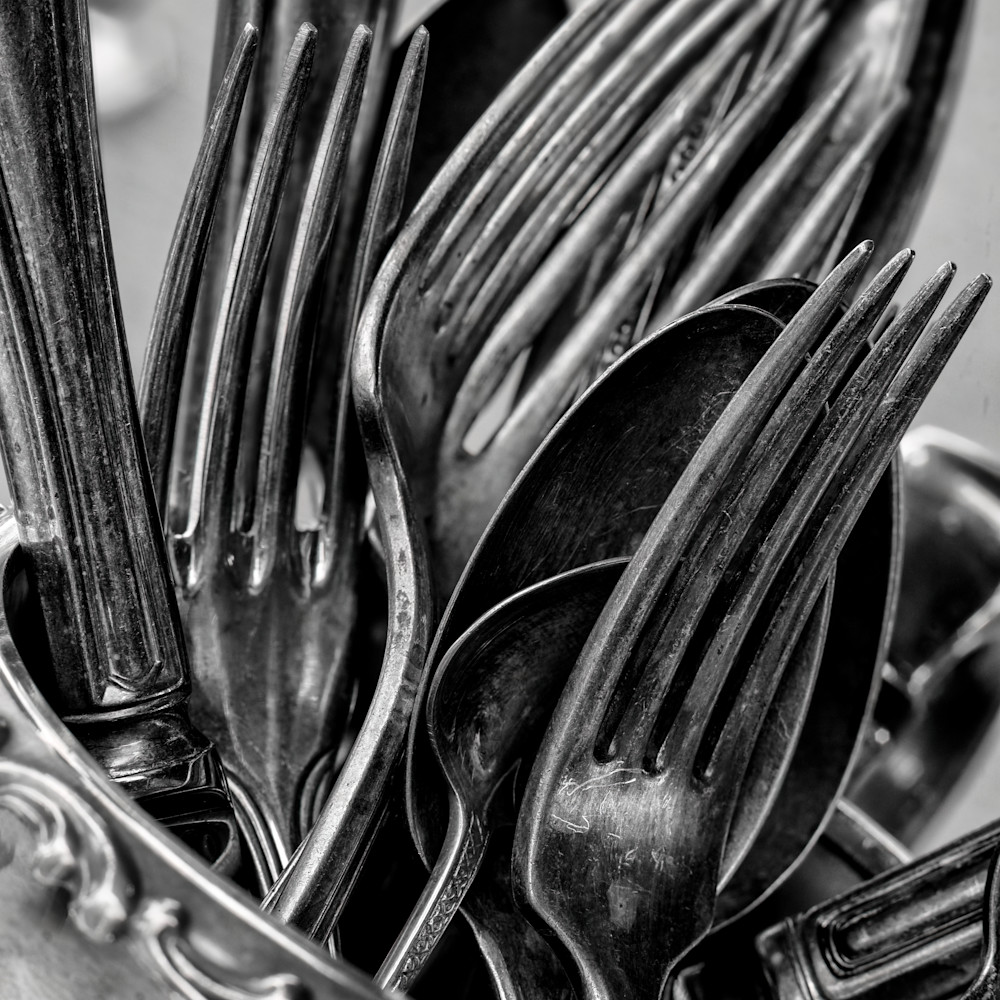 Jkp4 67469 silverware in pitcher2 gigapixel low res height 11500px jycoob