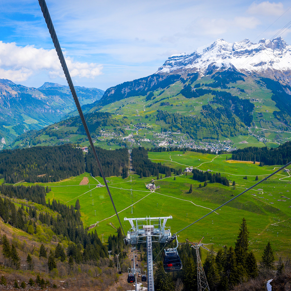 Swiss alps tram tqma7k