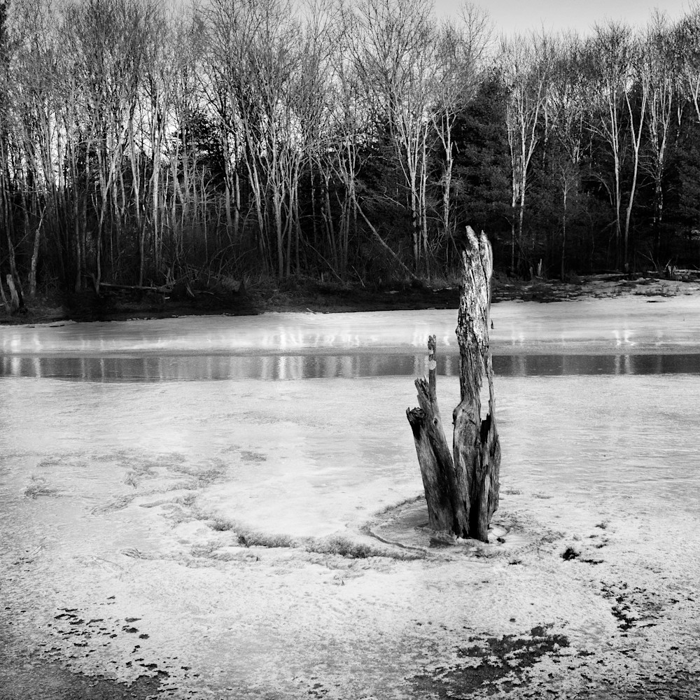 Andover frozen pond final bw 12x18 300dpi lqntyx