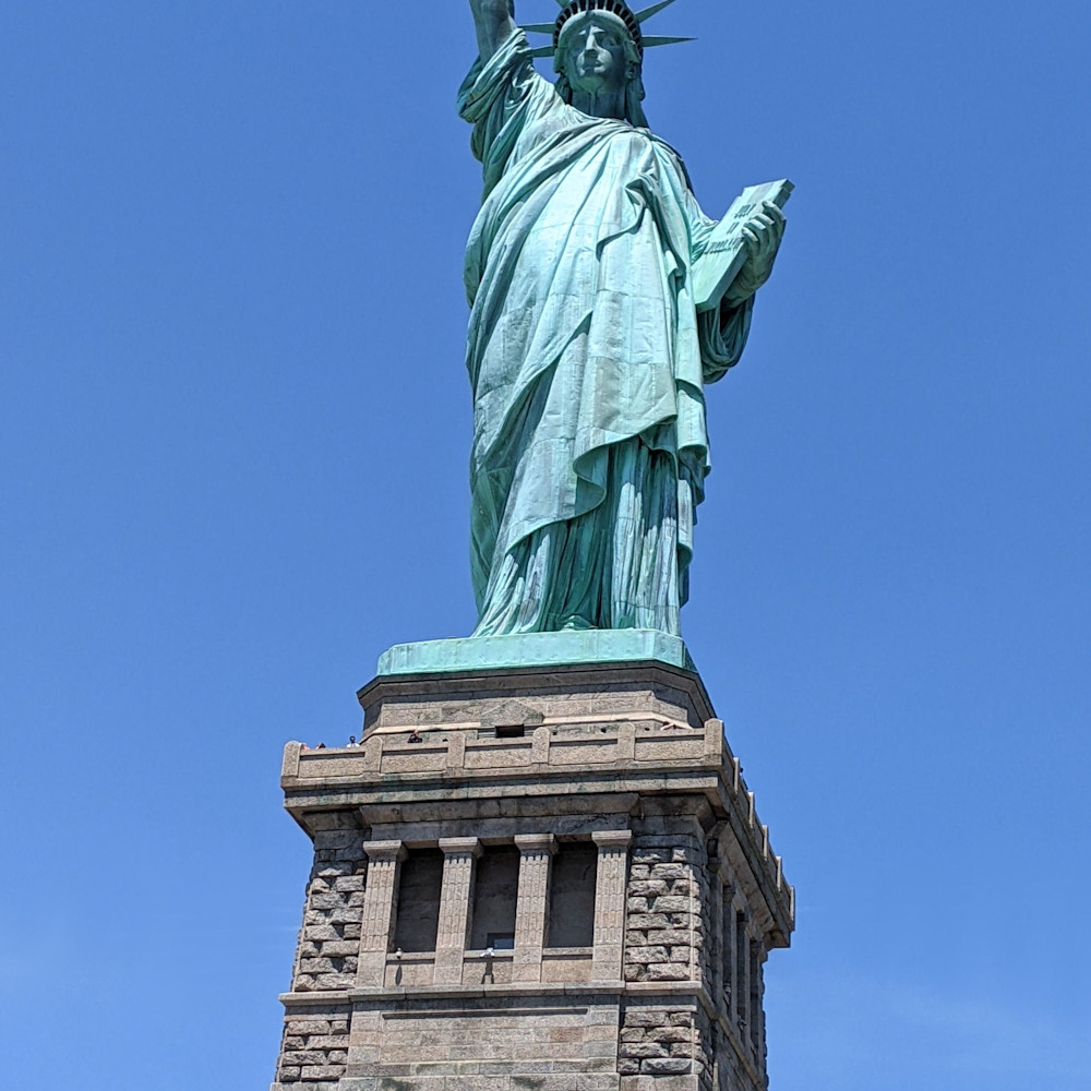 Statue of liberty 2 th8h4t
