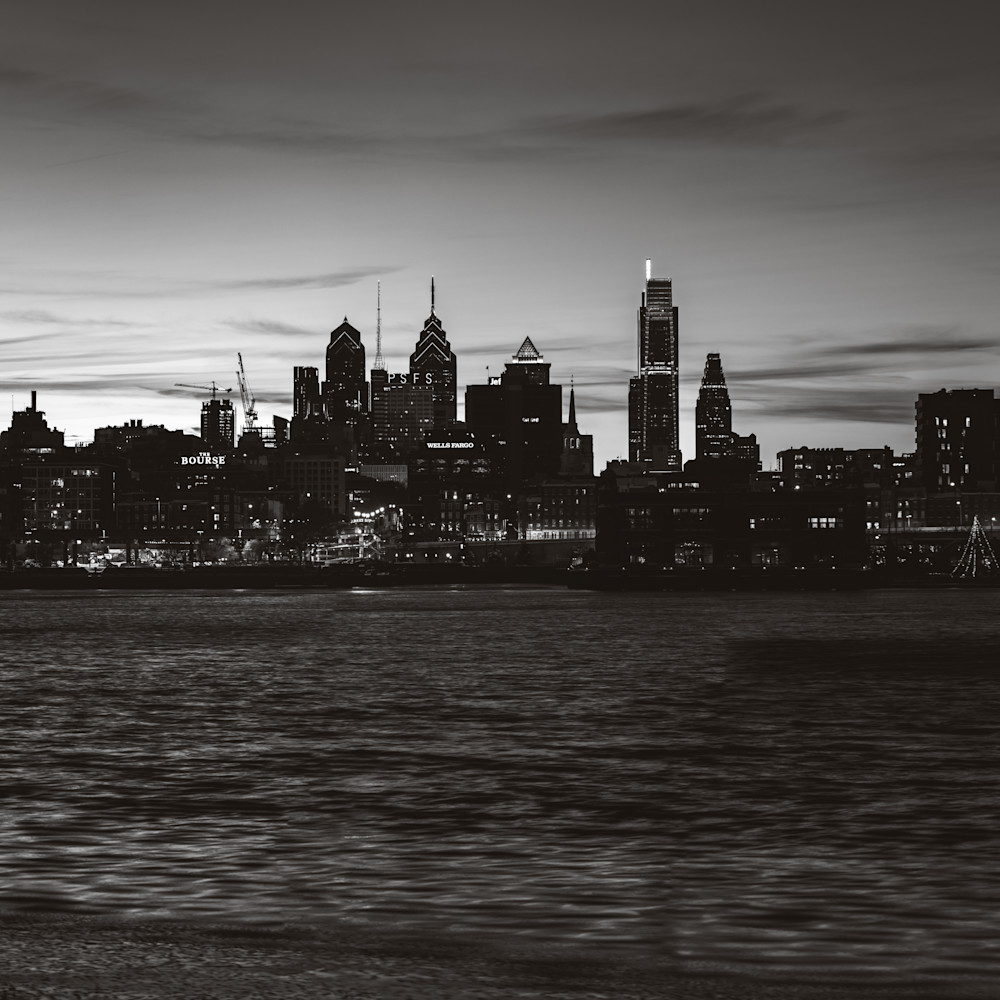 Philadelphia   skyline   black and white f1ta6h
