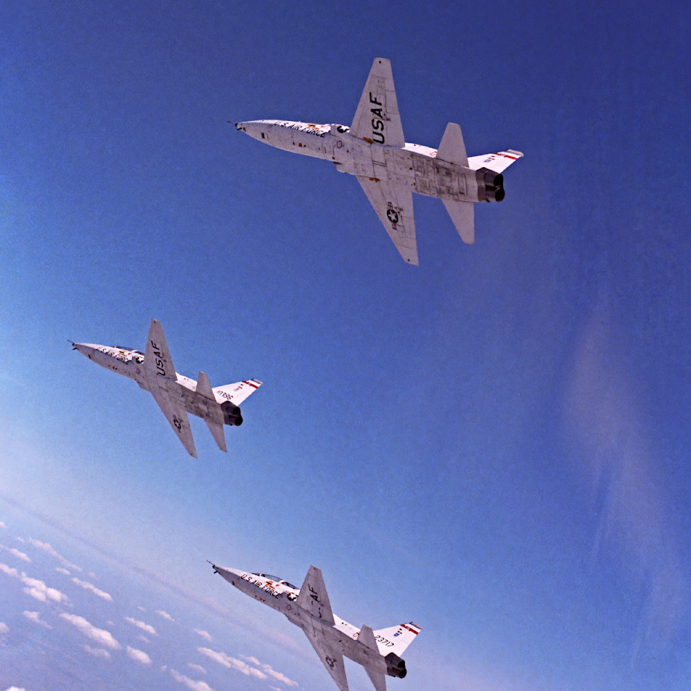 Above oklahoma t 38s in formation pn9ahx