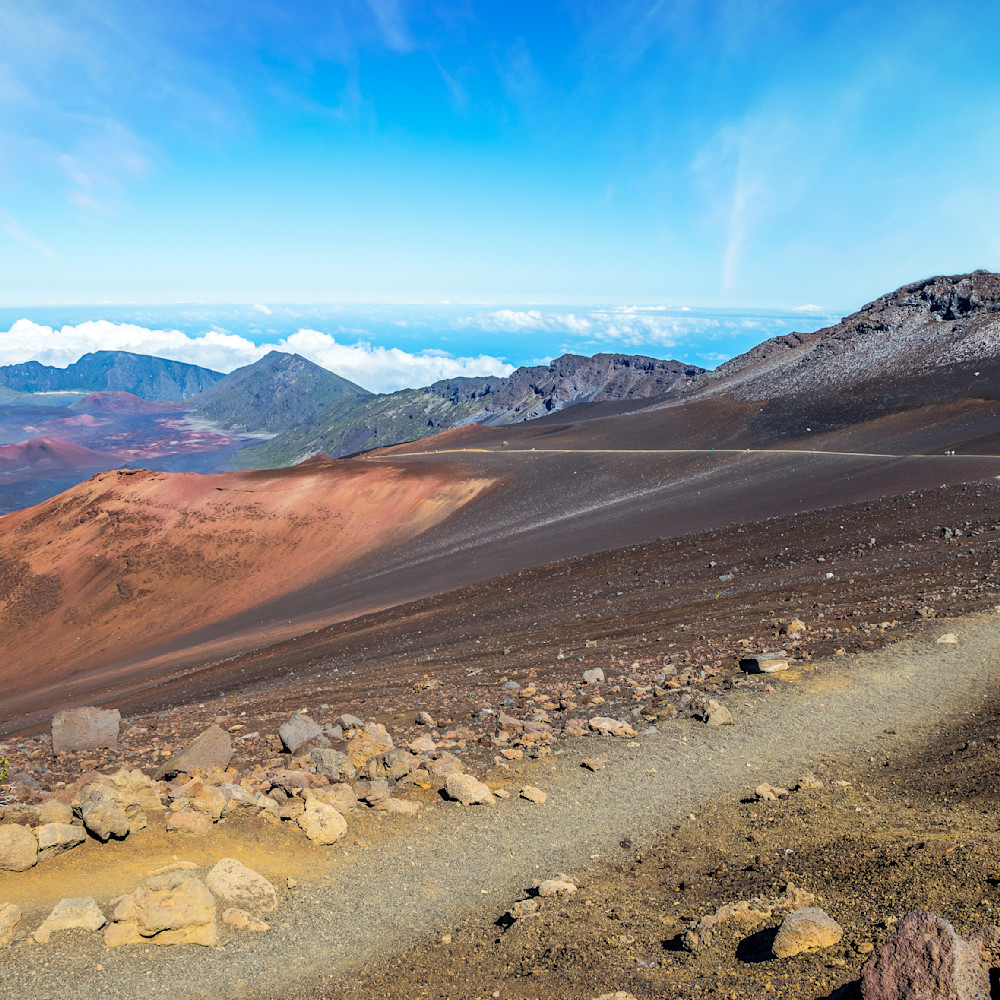 Haleakala national park trail summit volcano buepxo