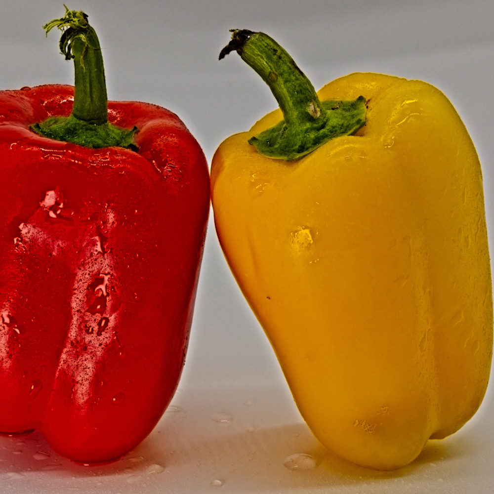 Red yellow peppers hd6nxx