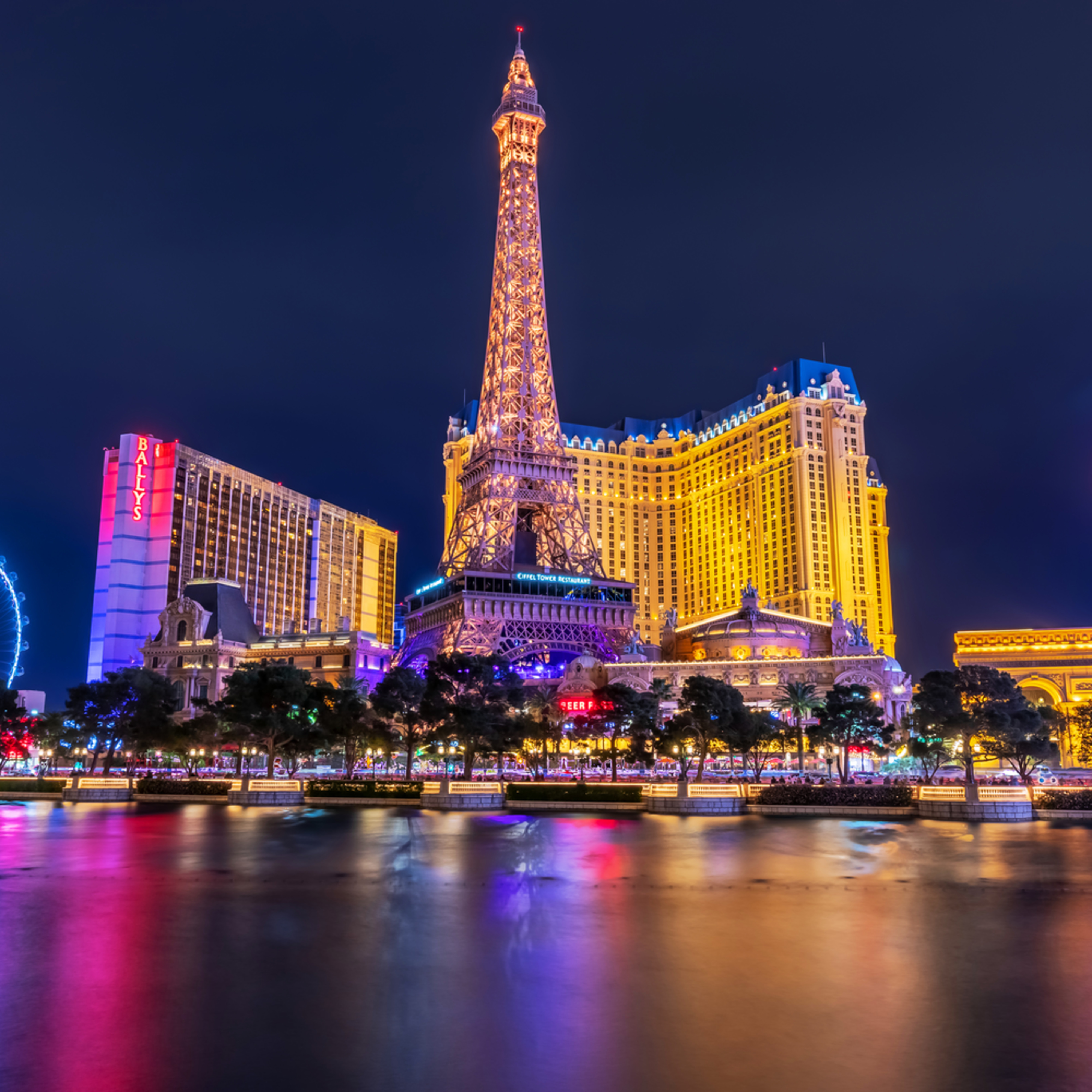 Paris Hotel Las Vegas - Pictures of Las Vegas Nevada | William Drew
