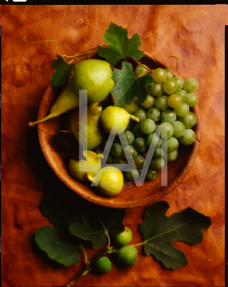 Grapes In Bow A L Copy Photography Art | LAM Images