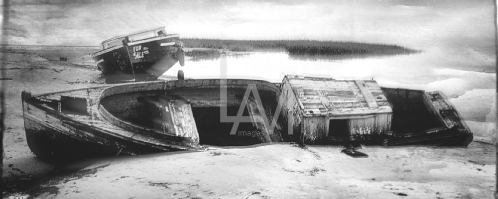 Abandon Boat Photography Art | LAM Images