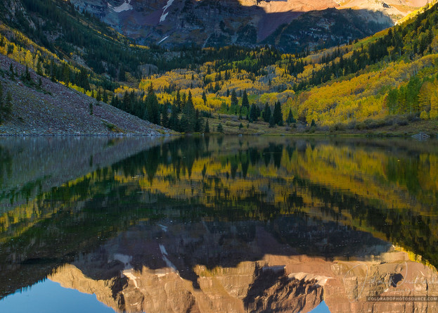 Vertical Photo of Aspen Maroon Bells in Colorado Reflecting Upon Maroon Lake