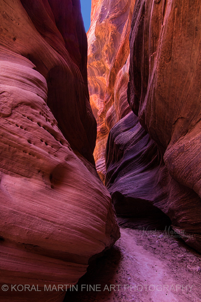 Wire pass clearance slot canyon