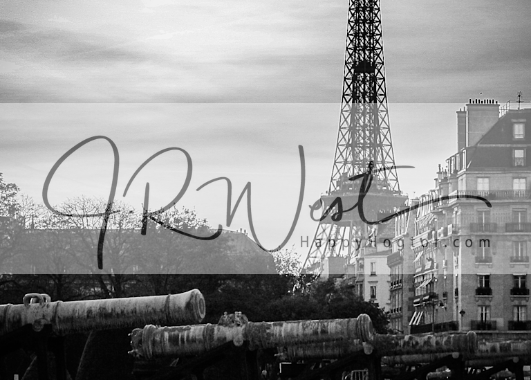 Canon & Eiffel Photography Art | Happy Hogtor Photography