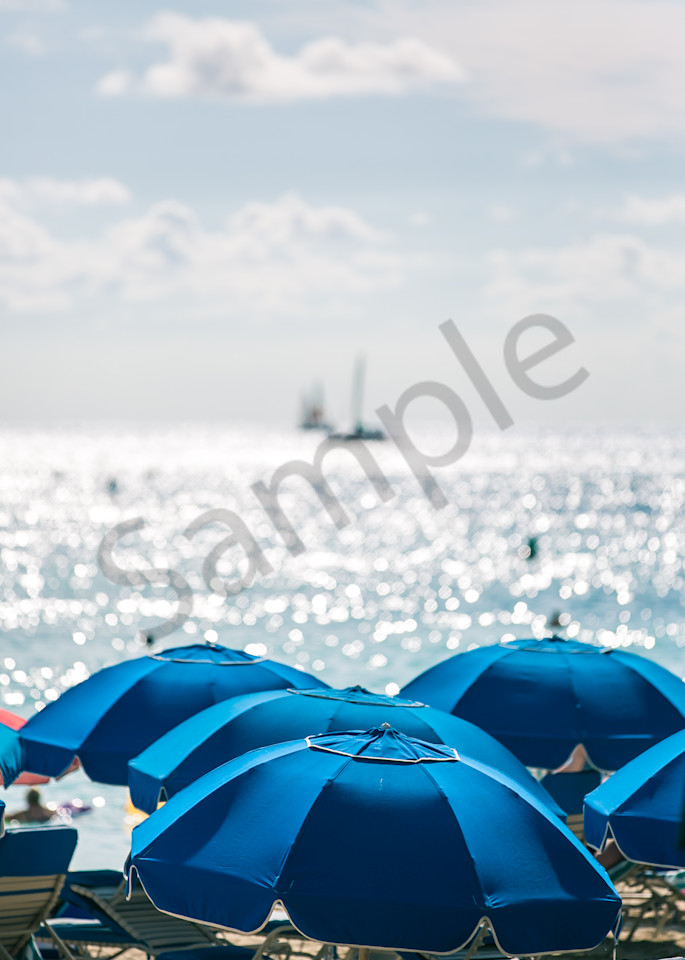 Hawaii umbrellas and boats photo for sale | Barb Gonzalez Photography