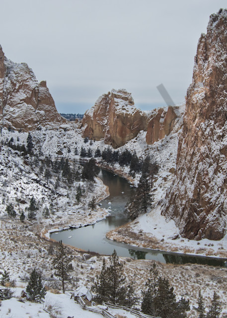 Smith Rock Snowdusting Photography Art | Barb Gonzalez Photography