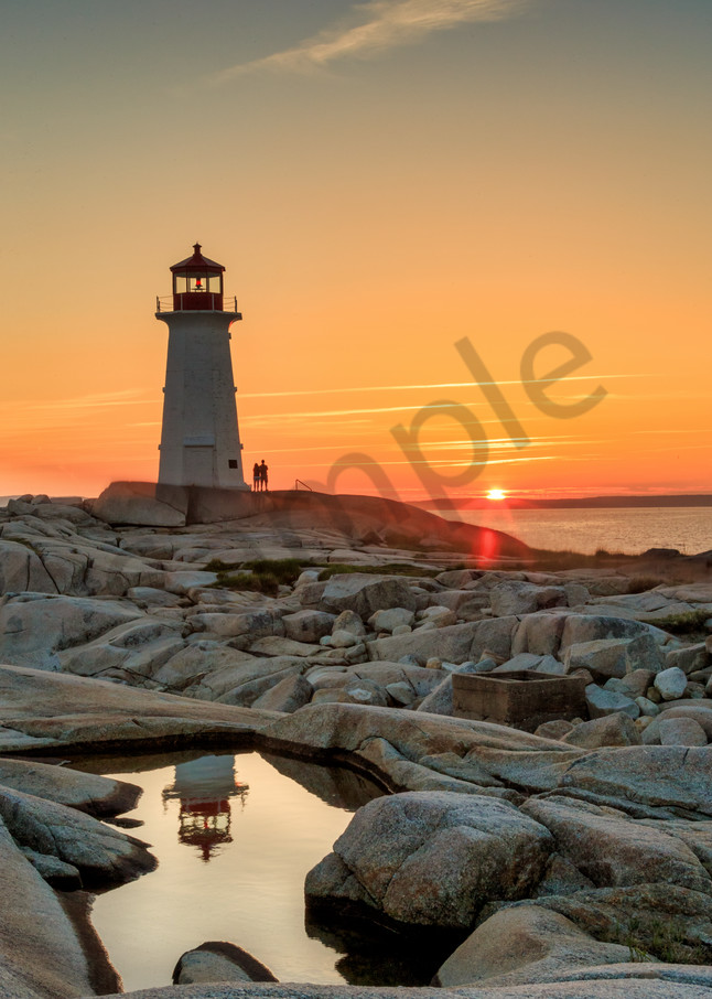 Peggy's Cove Lighthouse | Robbie George Photography
