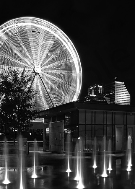 Ferris Wheel at Night in Cincinnati BW