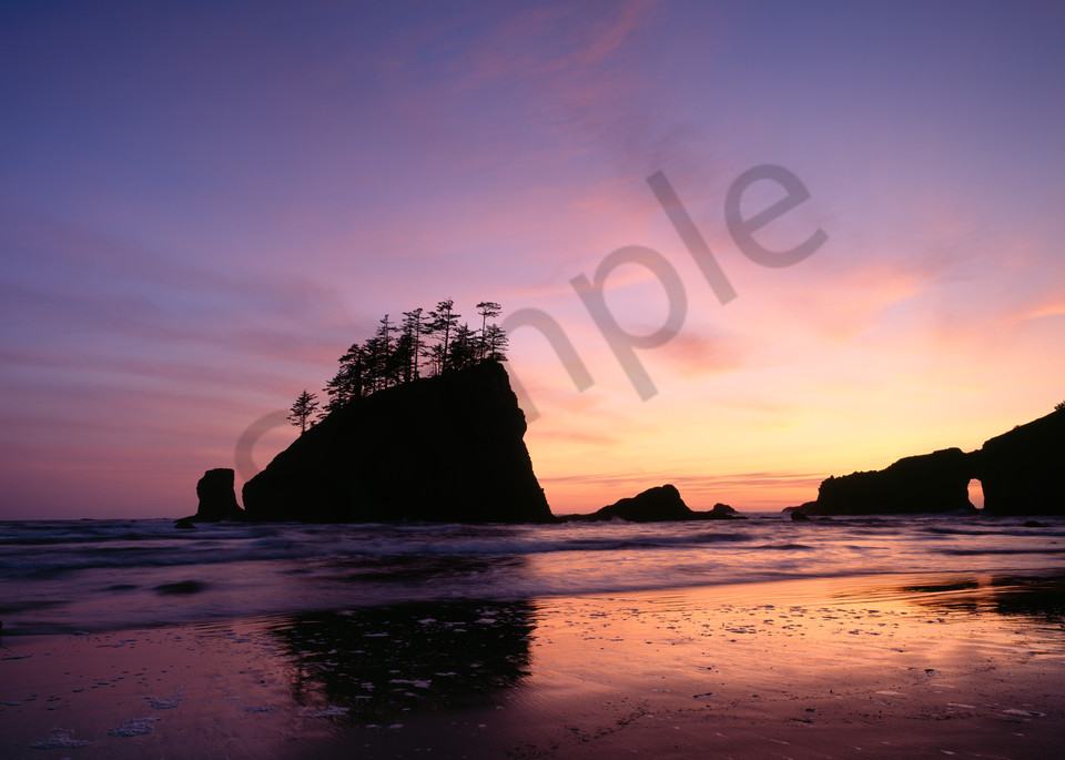 Sunset over sea stacks and an arch at 2nd Beach, Olympic National Park, Washington