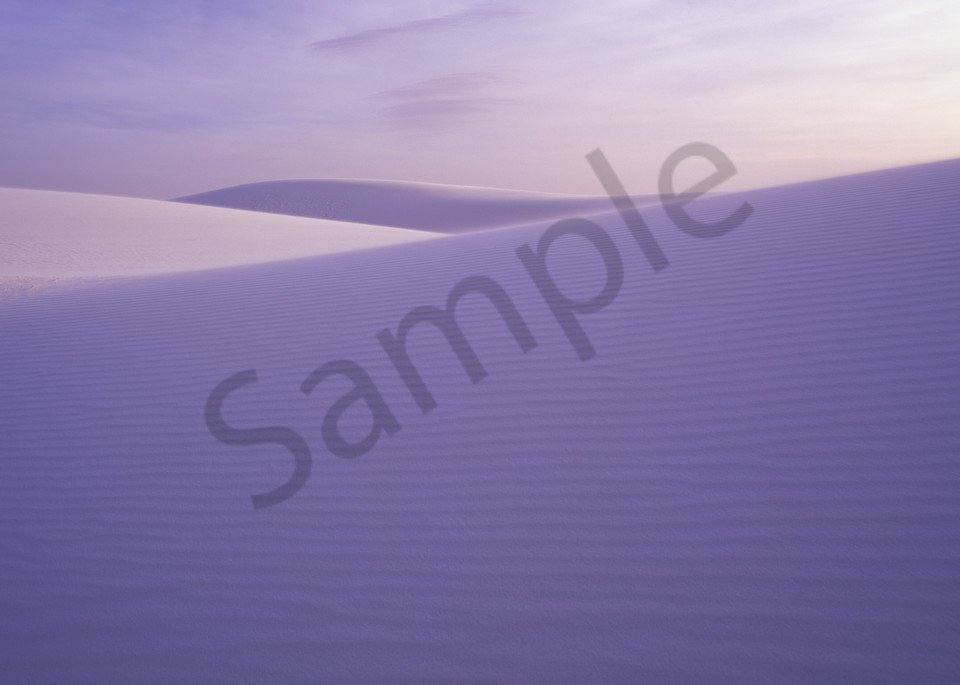 Gypsum sand dunes in White Sands National Monument near Alamogordo, New Mexico