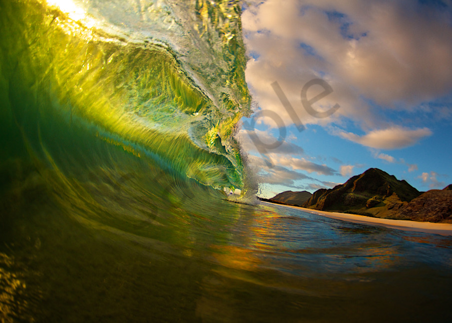 Green wave hawaii