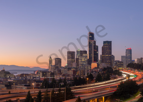 Seattle, skyline in the evening light.