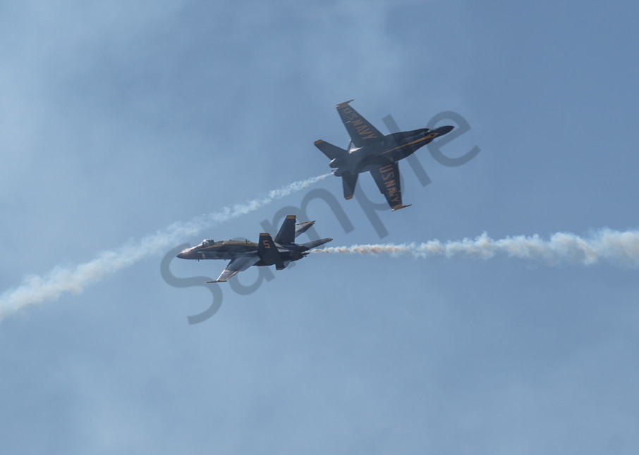 Blue Angels Opposing Vertical Pitch