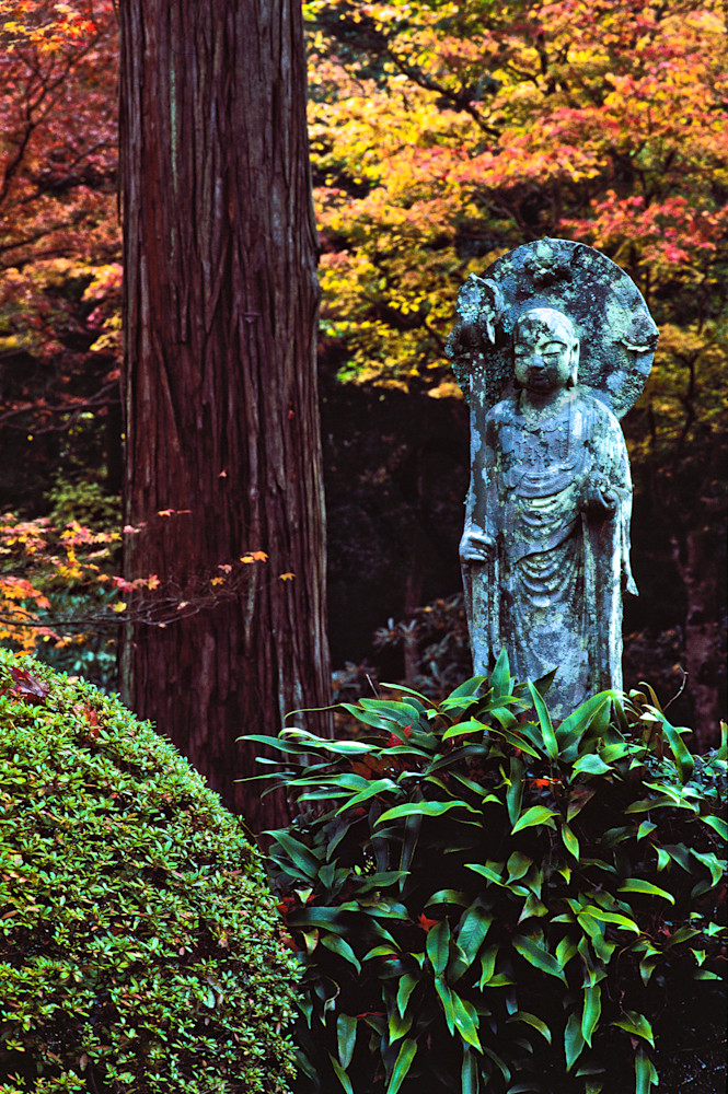 Jizo statue. Sanzen-in Temple gardens.  Ohara , Japan