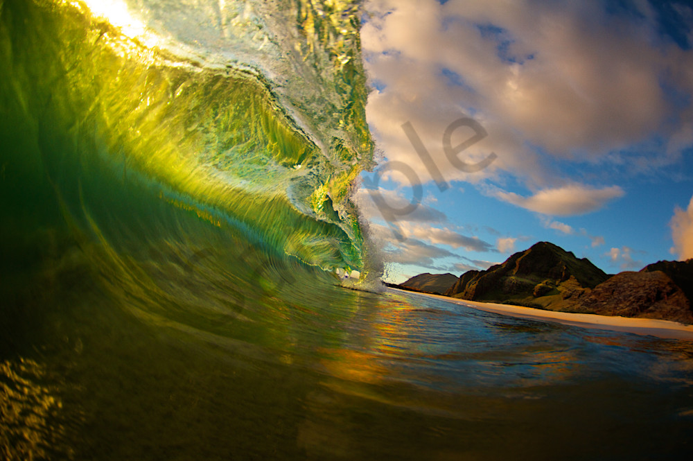 Green wave hawaii