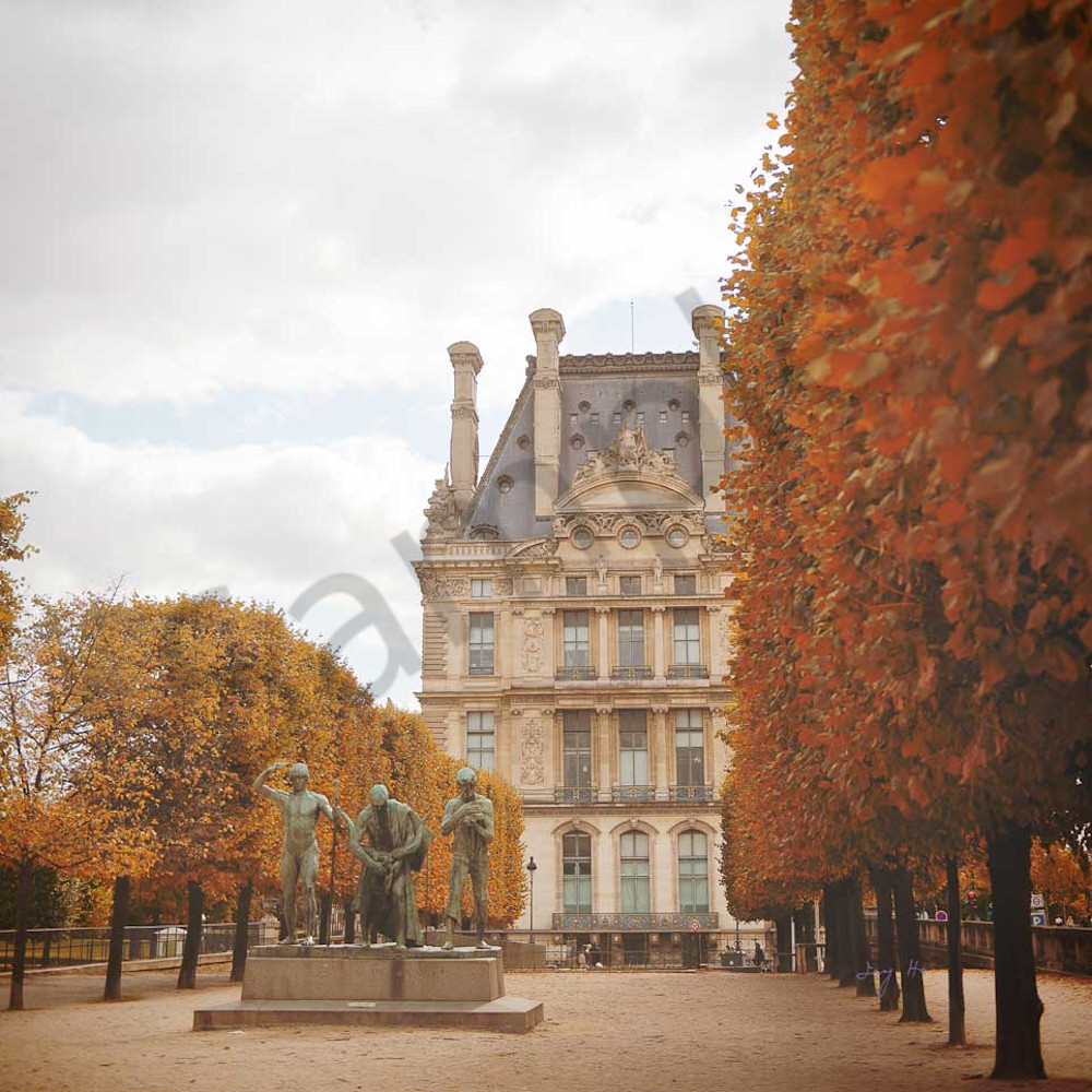 Tuilleries Garden in the fall Tuilleries Garden in the fall