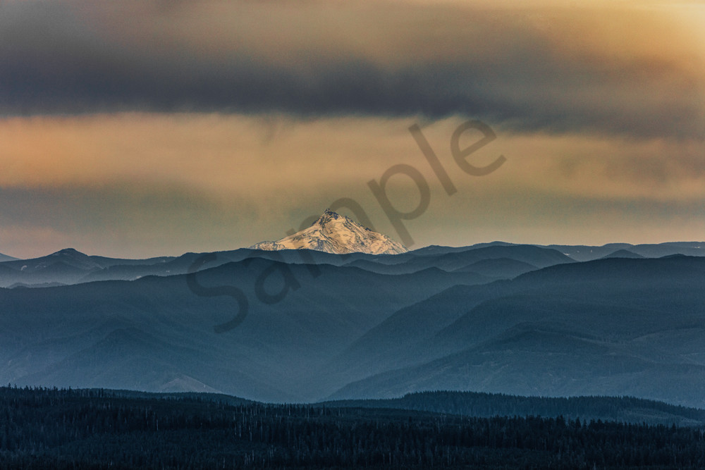 Mount Jefferson as seen from another mountain top in Oregon durning the Fall