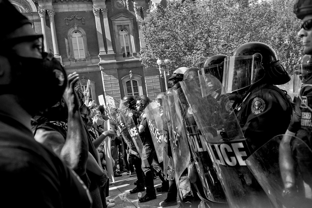 Standoff At The White House Photography Art | Insomnigraphic