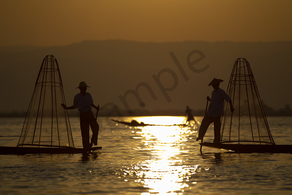 Inle Lake Fishing (II, Myanmar