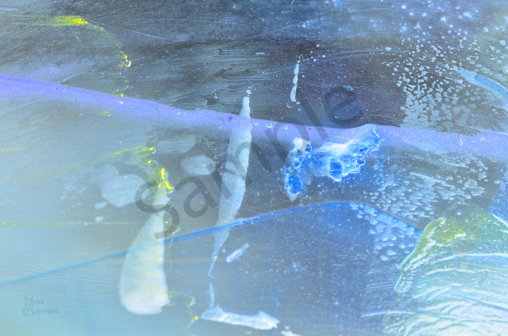 © Marie Stephens 2026 macro blue mountain and clouds DSC_0150